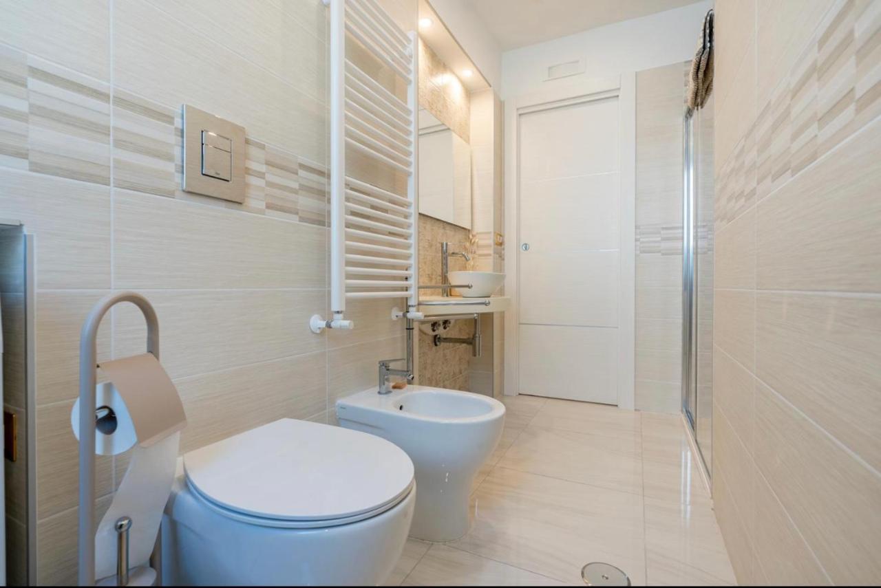 Profumo Di Mare Offre Parcheggio Gratuito Maiori Ngoại thất bức ảnh